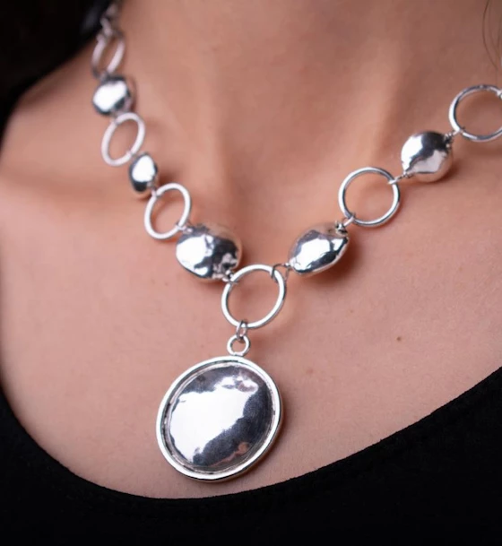 Luminous Necklace