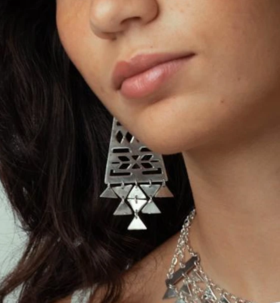 Kandaka Earring