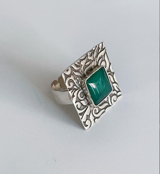 Sultana Ring Green