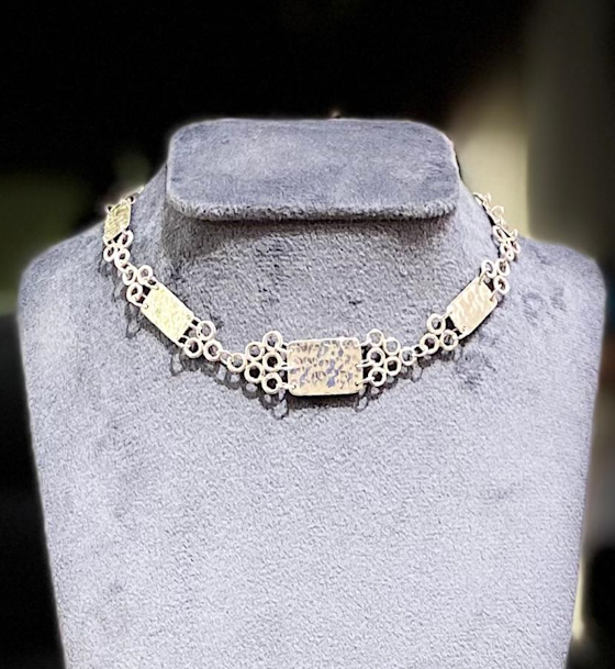 Echo Line Choker