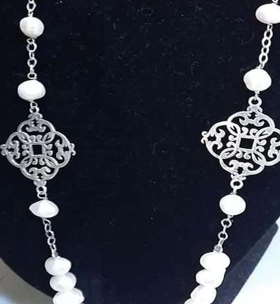 Opulent Elegancy Long Necklace